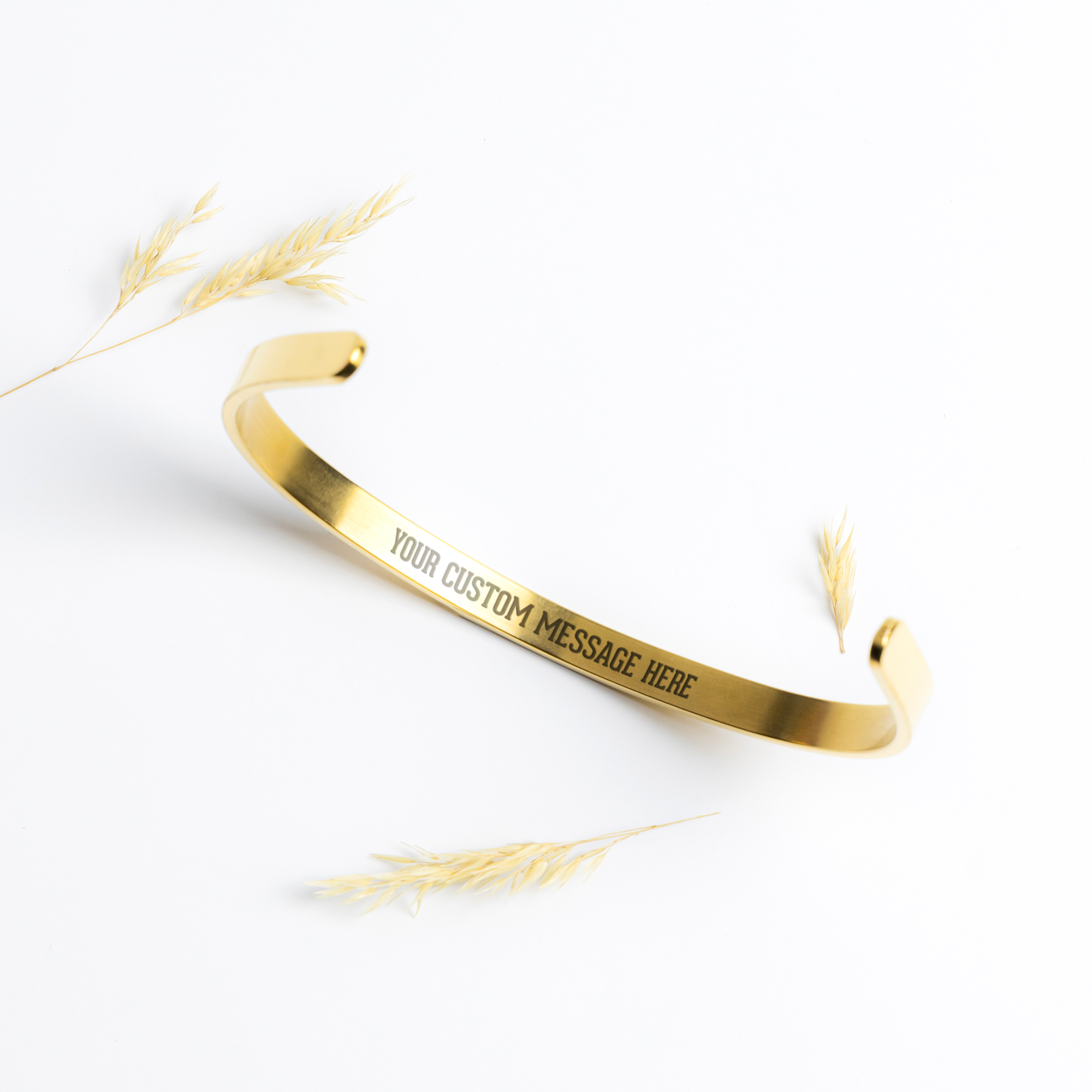 Honesty_Openmindedness__Willingness_Gold_Lifestyle_01_Mockup.png_15767955