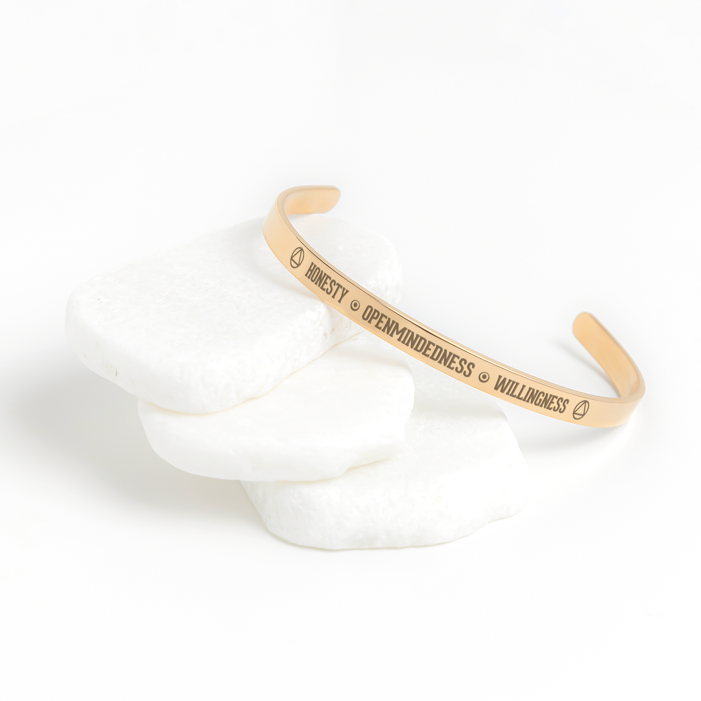 Honesty_Openmindedness__Willingness_Rose_Gold_Lifestyle_02_Mockup.png_15767956